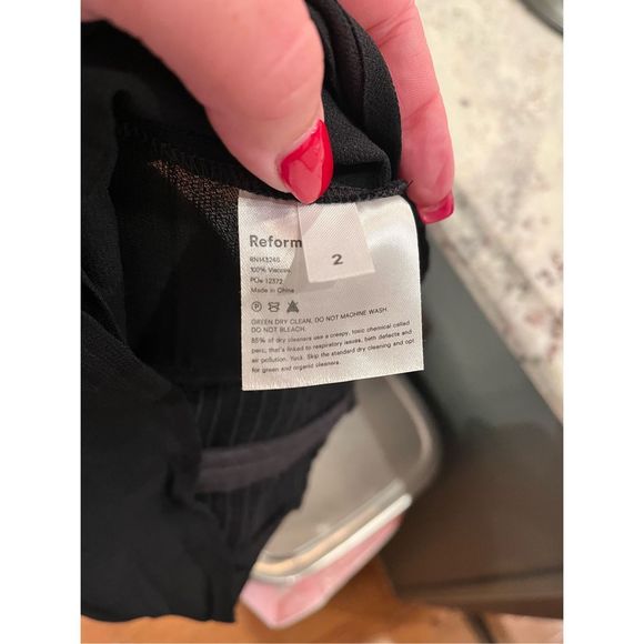 Reformation Delevan Black Smocked Sheer Puff Sleeve Top sz 2 EUC - Picture 7 of 7